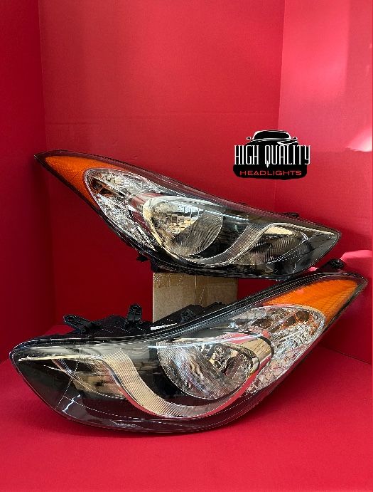 Hyundai Elantra 2011. 2013 headlights.