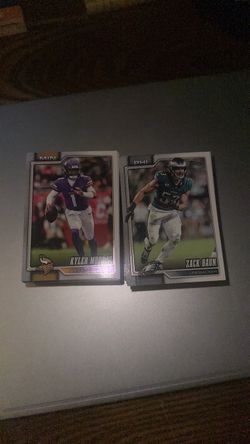 Topps NFL Football Cards Lot 200 cards