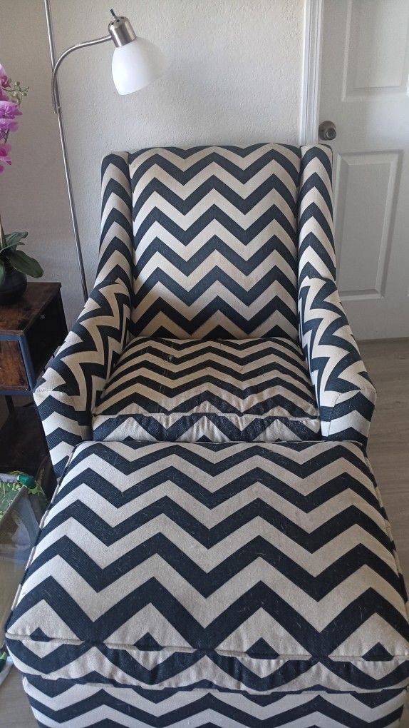2 Black Cheveron Arm Chairs W Ottoman
