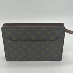 Louis Vuitton Monogram Pochette Homme for Sale in Las Vegas