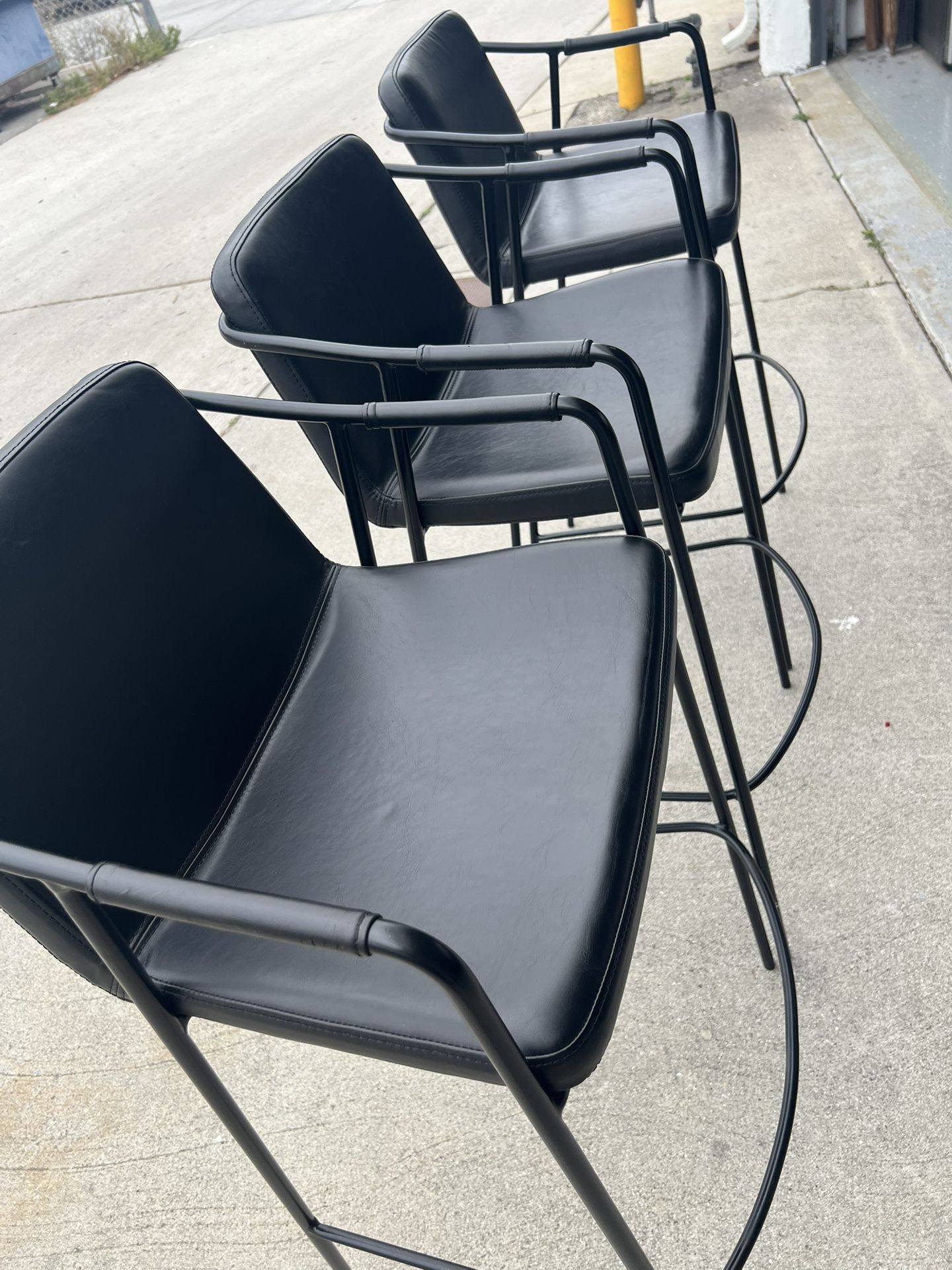 Room & Board Modern Mazie Bar Chairs (stools)