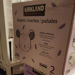 Kirland Diapers Size 2