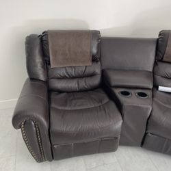 Super Comfortable Four Chair Reclining Sectional