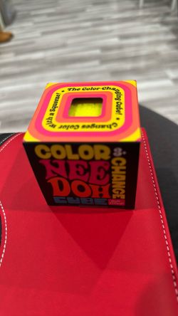 Color Needoh cube change