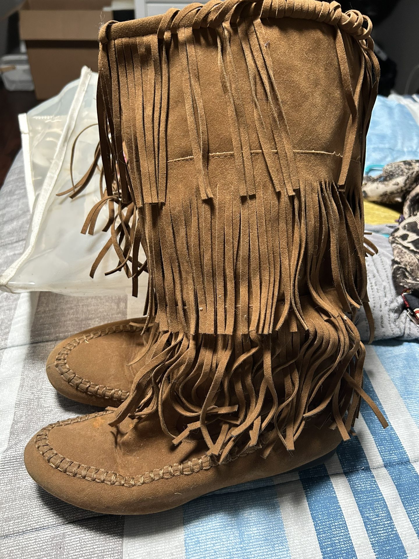 Size 8W Fringe Boots