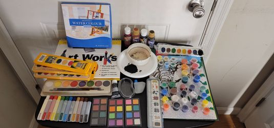 Mixed Painting Lot – Paints, Palettes & More