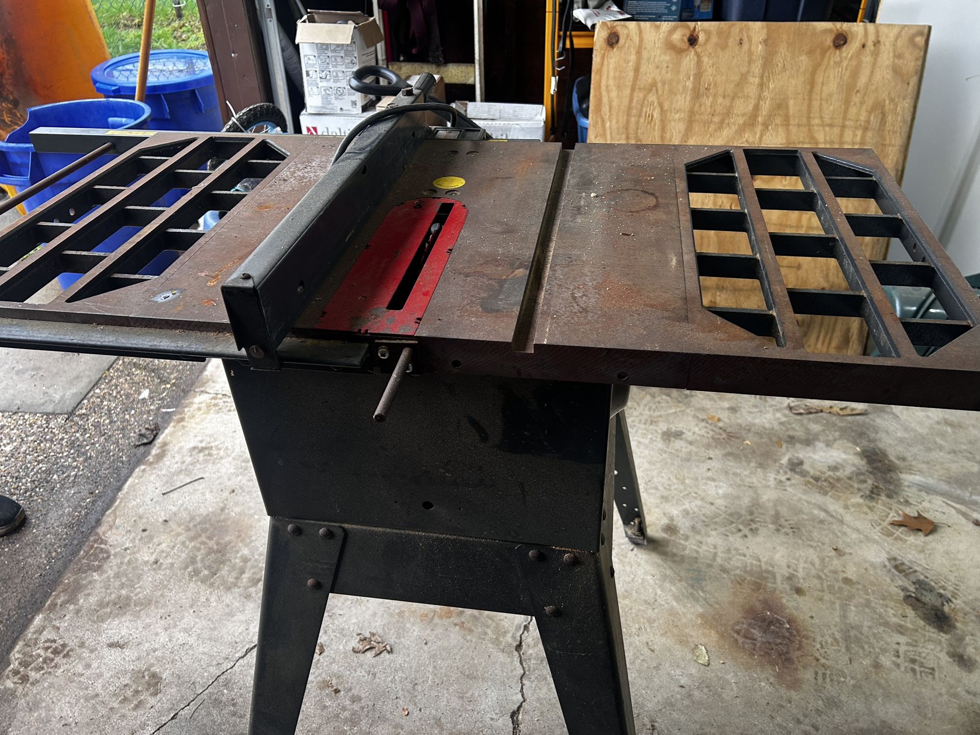 Table Saw