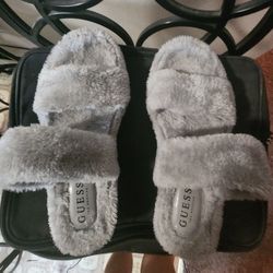Womans Slippers 