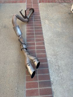 F250+ exhaust