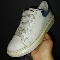 Beat Up Pair Of Alexander Mqueens 30$firm Non Negotiable 