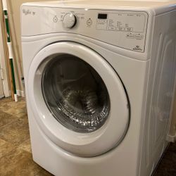 Whirlpool Duet Washer And Dryer Set  