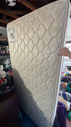 Twin mattress