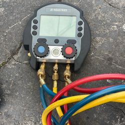 JB Industries DMG-8 Digital Manifold