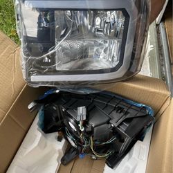 2007-2013 Chevy/GMC Headlights