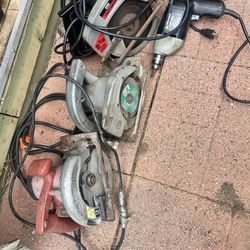 Tools, 3 skilsaws an 1 drill