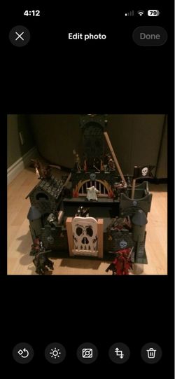 Wooden skull playset with knights and monsters