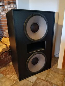 Dual JBL 18inc Subwoofers!! Massive Box!! Huge Bass!!