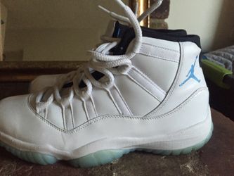 Jordan 11 legend blue