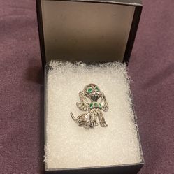 Vintage  Gerry's gray enamel dog emerald green rhinestone brooch pin