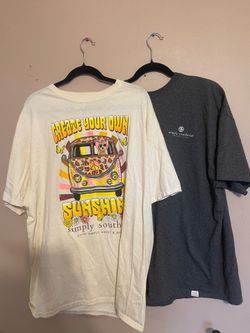 Simply Southern Women's Adult XXL Short Sleeve T-Shirt Bundle (2)