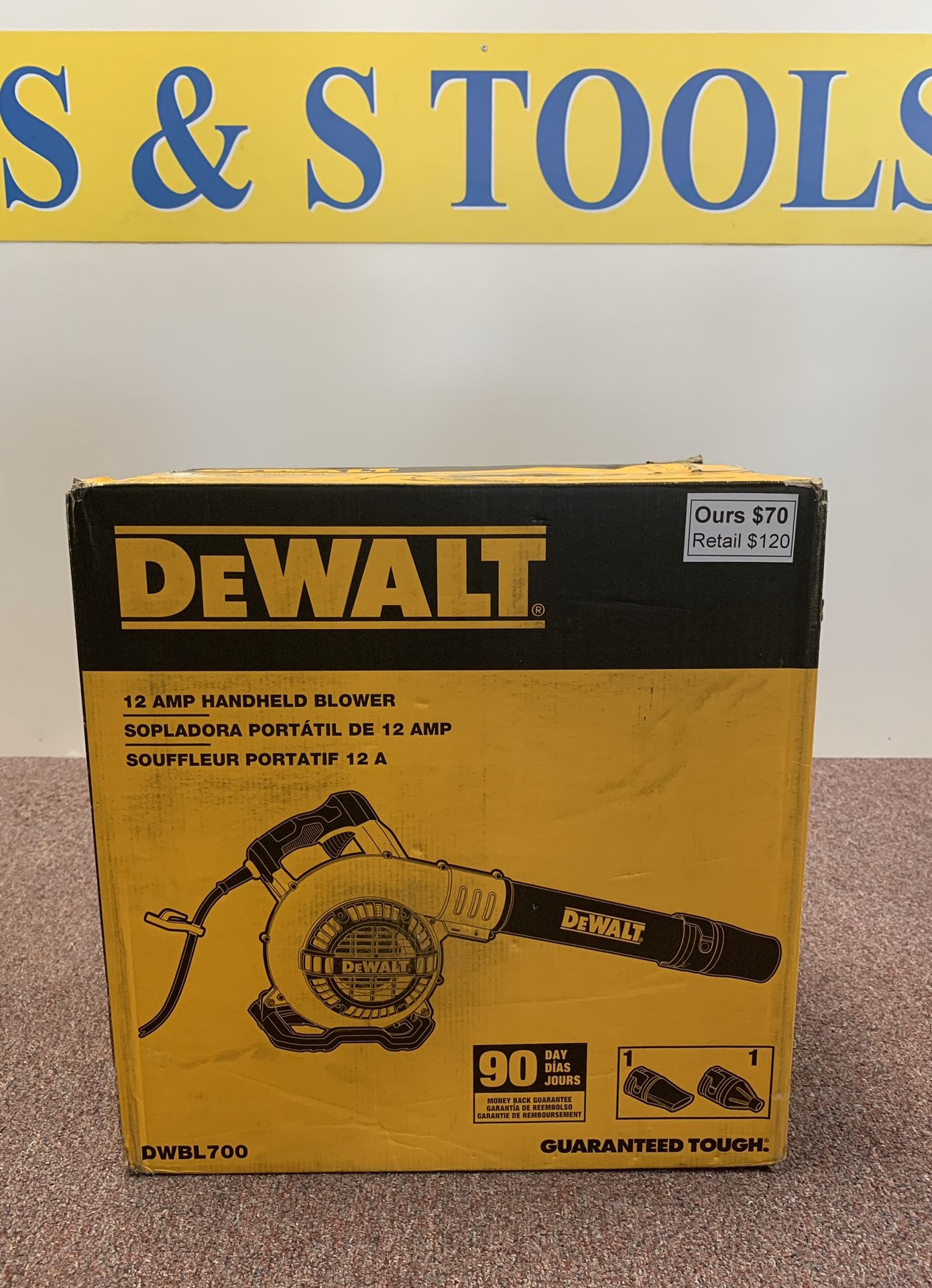 New 12amp Dewalt corded blower - model DWBL700