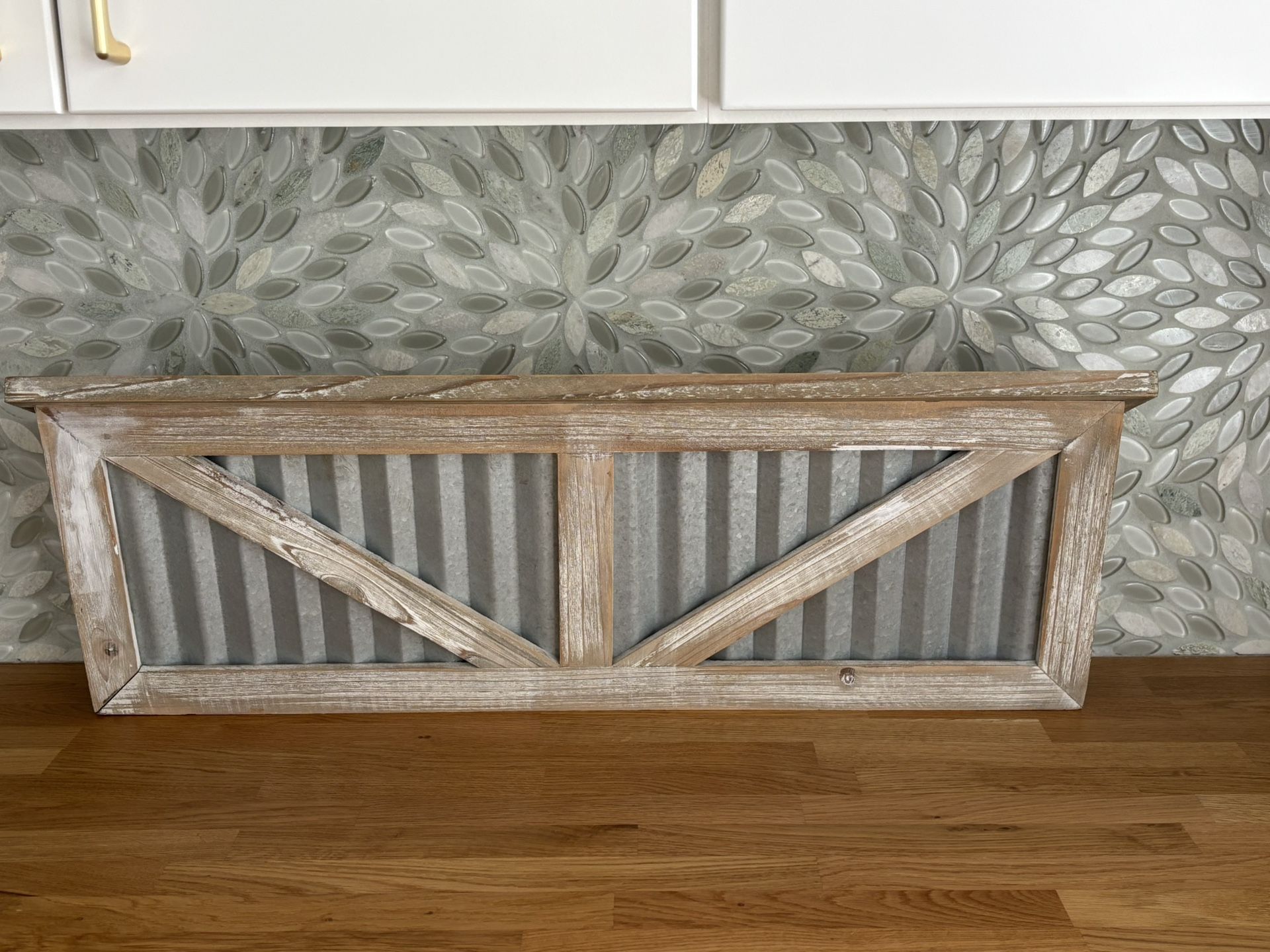 RUSTIC FARMHOUSE BARN DOOR WALL SHELF