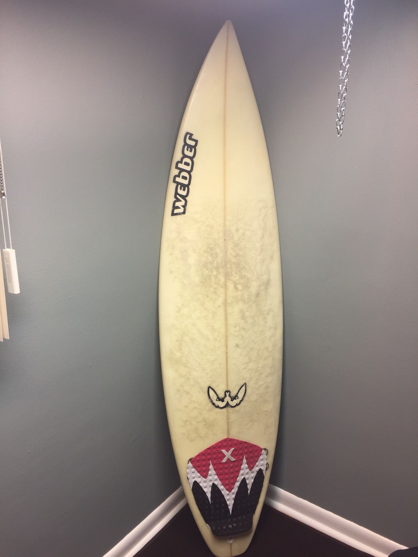 Weber surfboard 6’0”