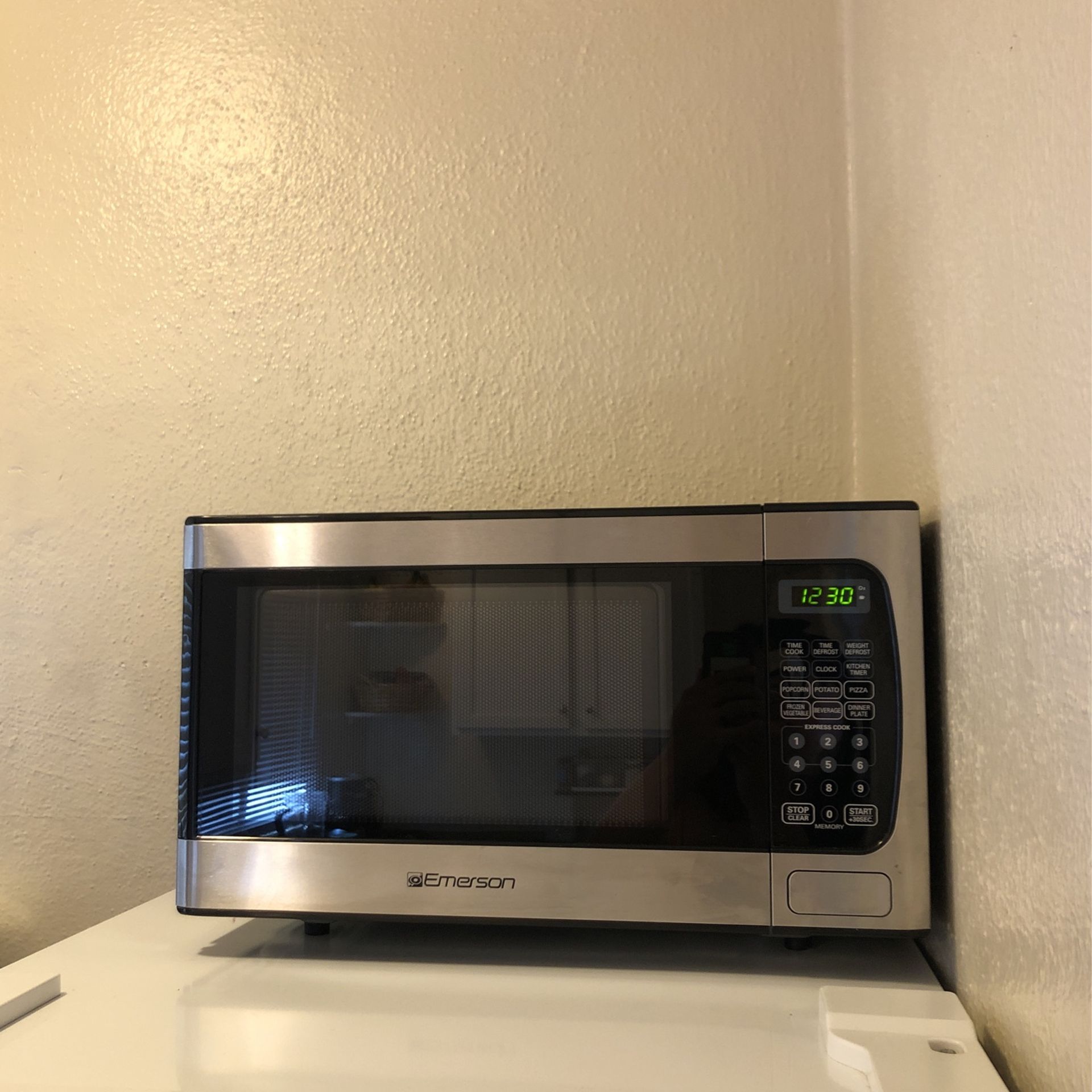 Emerson Microwave