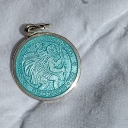 Beautiful Saint christopher Pendant