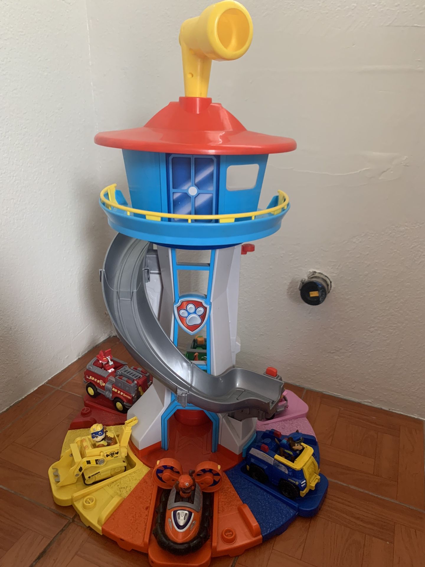 Paw Patrol Look Out Tower