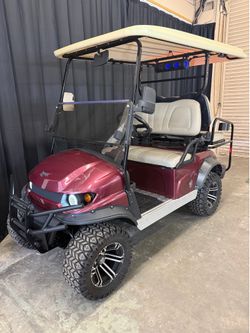 2022 Lynx Lithium 4 Seater Golf Cart