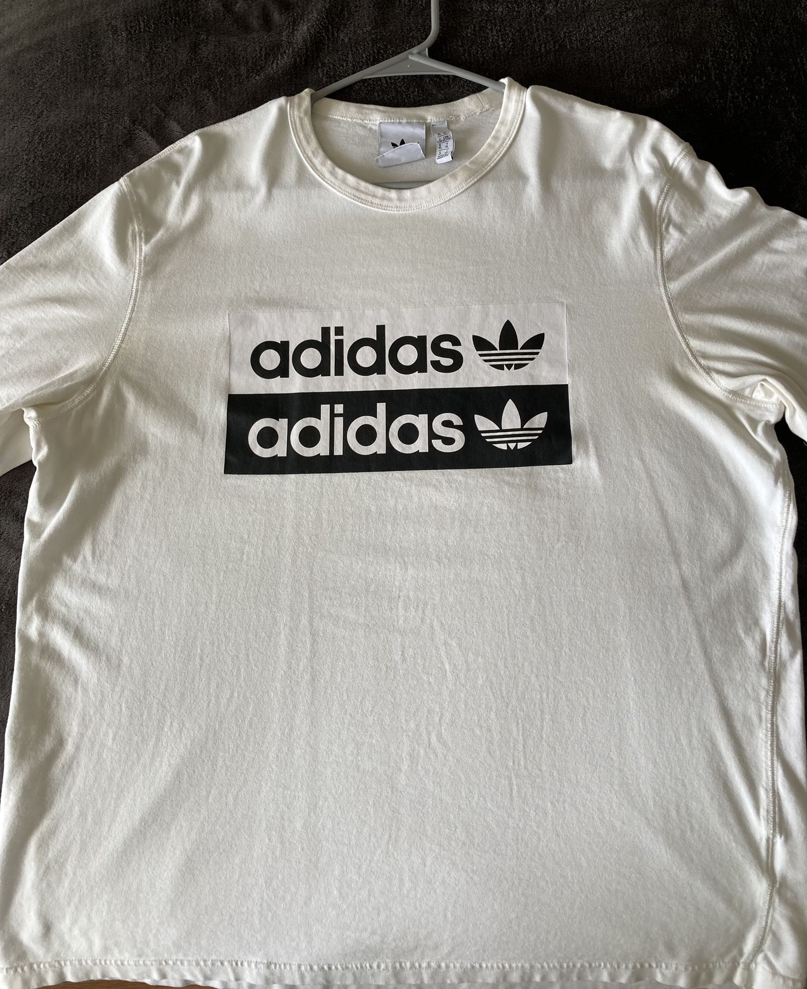 Adidas T-Shirt 