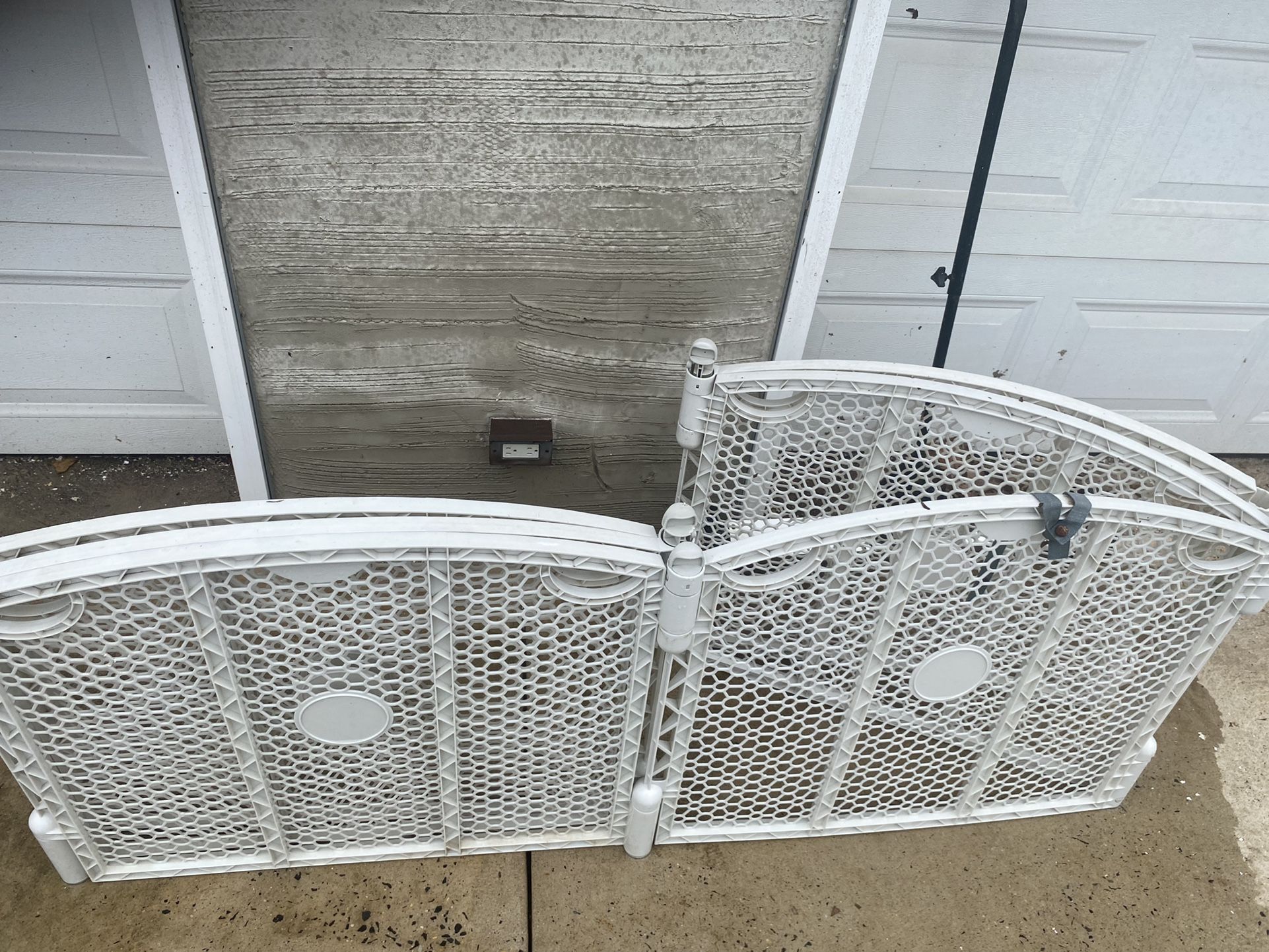 Child Or Animal Fencing