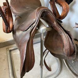 Stubben Siegfried Saddle