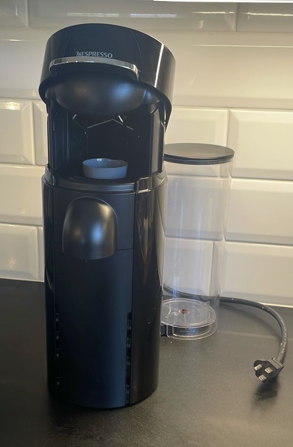 Nespresso VertuoPlus coffee and espresso maker Normal Use