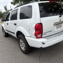 2004 Dodge Durango