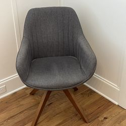 Gray Swivel Office Chair 