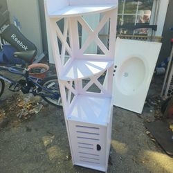 Prices Firm.. Very Cute Bathroom Corner Shelf
