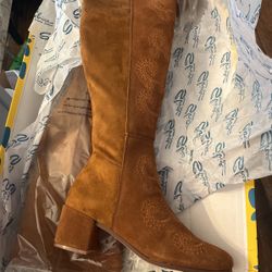 Leather suede SBICCA vintage collection boots brand new never been worn $50 or best offer still in the box