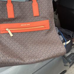 Michael Kors Large Tote Purse 