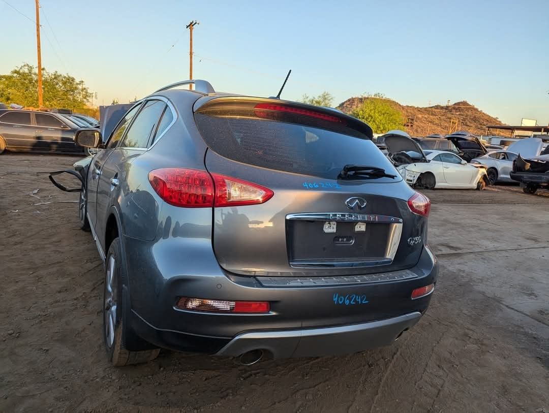 2017 Infinity QX50 for parts