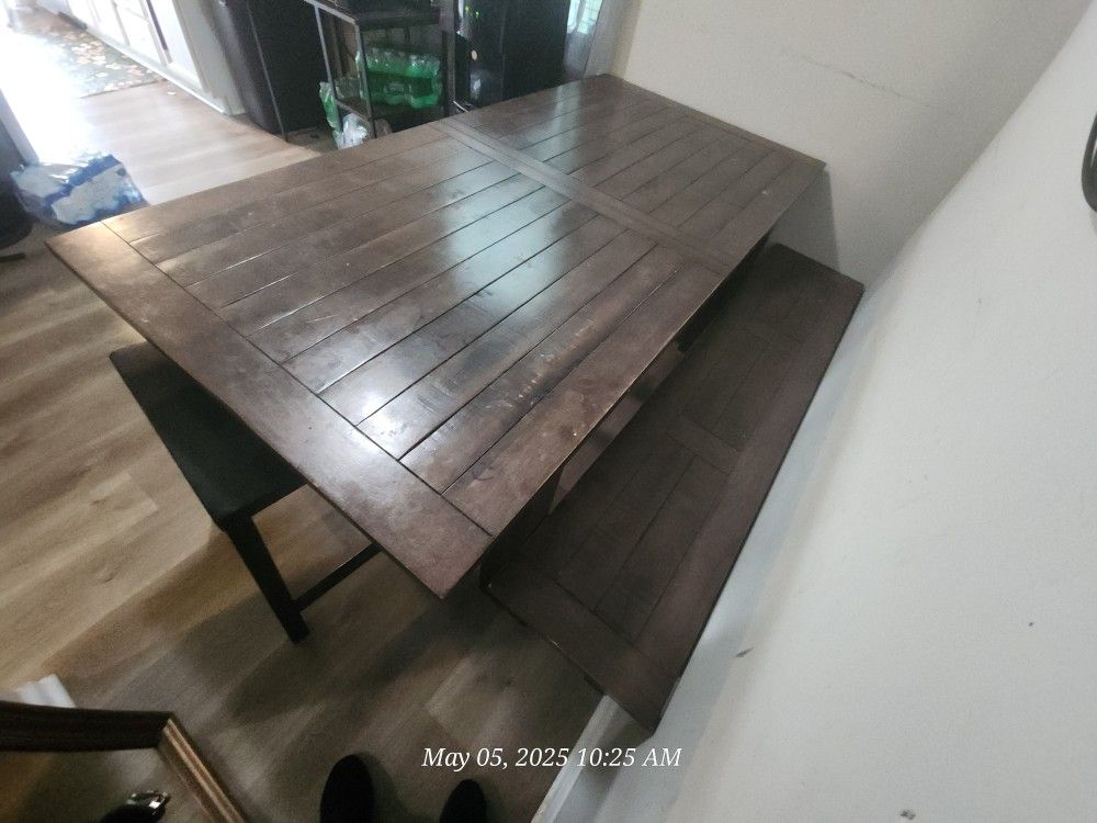 Wooden (6-8 Feet) Table And Bench (3 Stools)