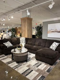Large Sectional w/Chaise wrapped in warm chocolate brown fabric