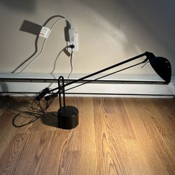Black Halotech Desk Lamp