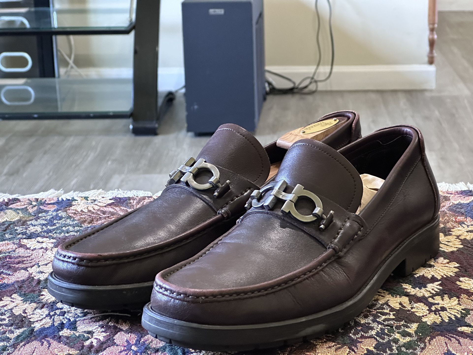 Salvatore Ferragamo Gancini Mens Brown Leather Dress Loafers Shoes Size 11.5