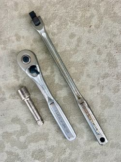 Craftsman 3/8” dr. Ratchet, Breaker Bar & extension USA