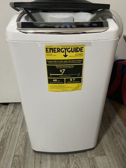 Black + Decker Small Portable Washer Machine (BROKEN LID)