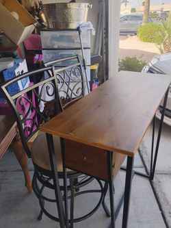 Bar and bar stools