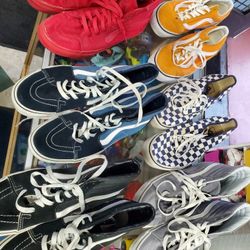 Mens Vans Shoes Size 7.5