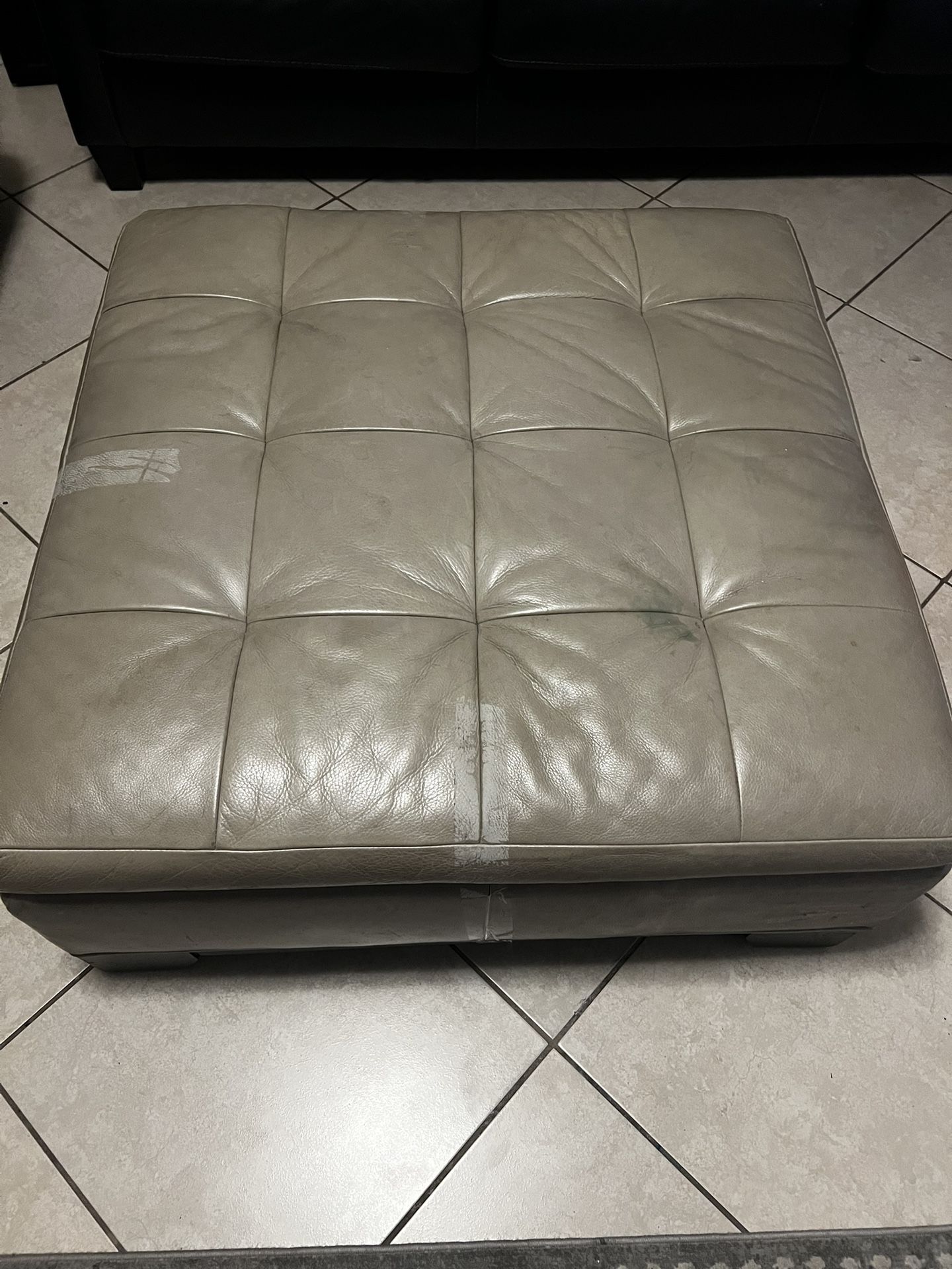 Ottoman With Storage